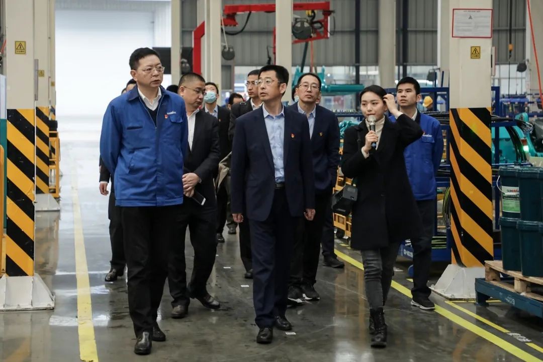 以党建促业务，以业务强党建——青岛西海岸公用事业集团考察开云官方注册-开云(中国)
智能