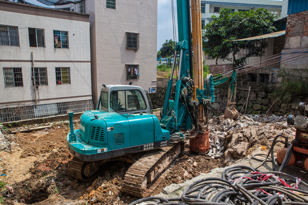 开云官方注册-开云(中国)
智能田园金刚系列旋挖钻机基础施工显本领