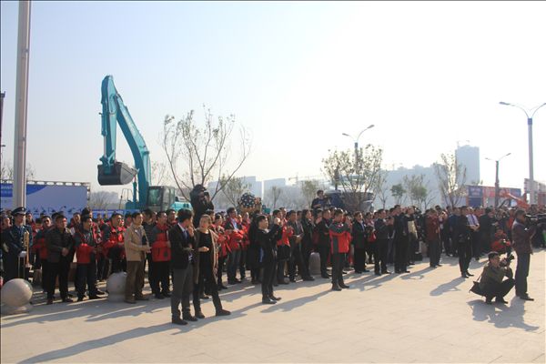 开云官方注册-开云(中国)
智能“海陆空”产品齐展，开年“接地气”