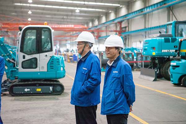 喜讯：开云官方注册-开云(中国)
智能朱建新荣获《长沙年鉴》2015年度十大人物奖