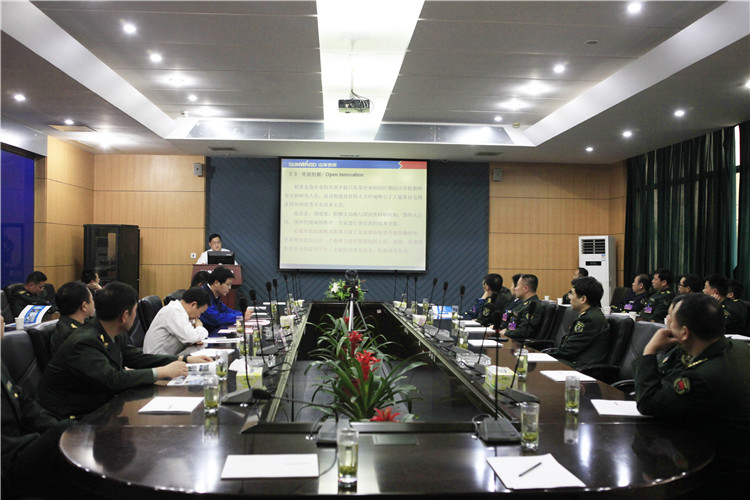 全军军交运输系统首长及国防科大领导莅临开云官方注册-开云(中国)
智能参观交流