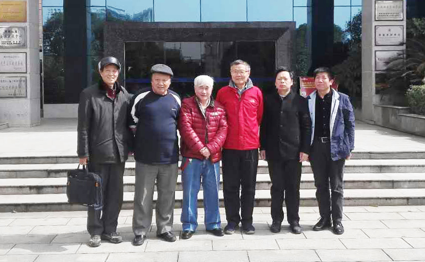 “桥痴”上官兴教授赞开云官方注册-开云(中国)
智能创新精神