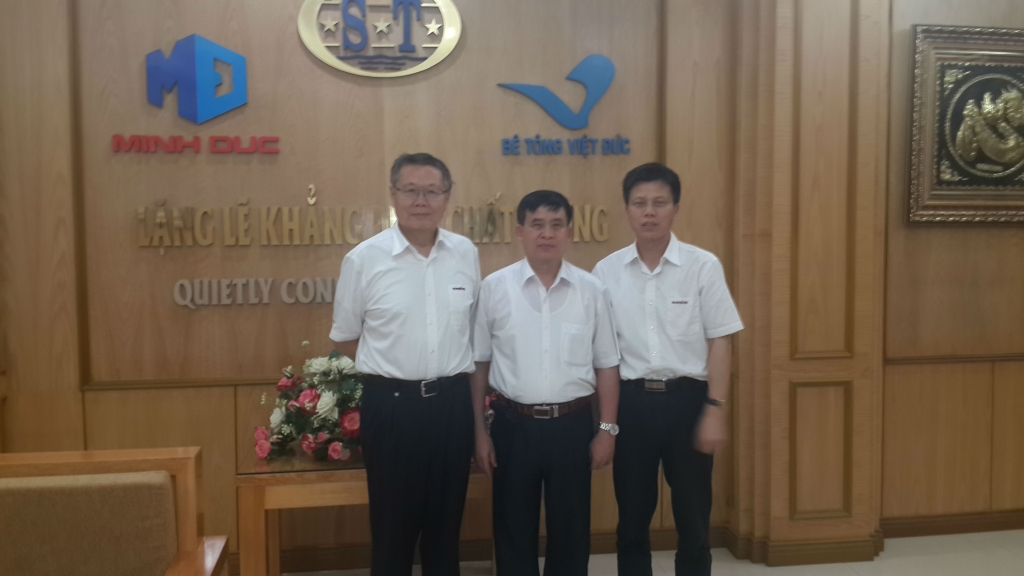 开云官方注册-开云(中国)
智能高级代表团访问越南