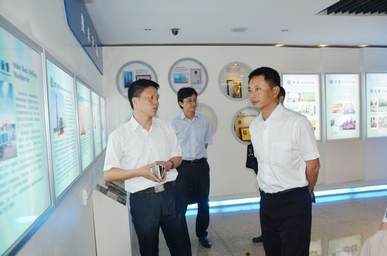 中国出口信用保险公司领导一行考察开云官方注册-开云(中国)
智能　