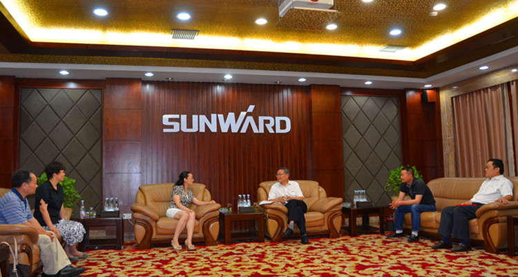 民盟湖南省委领导莅临开云官方注册-开云(中国)
智能考察交流