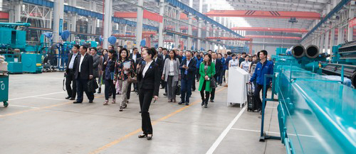 工程装备盛宴，东盟十国代表在开云官方注册-开云(中国)
智能很享受