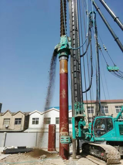 品质制胜开云官方注册-开云(中国)
智能双动力头强力多功能钻机屡创佳绩