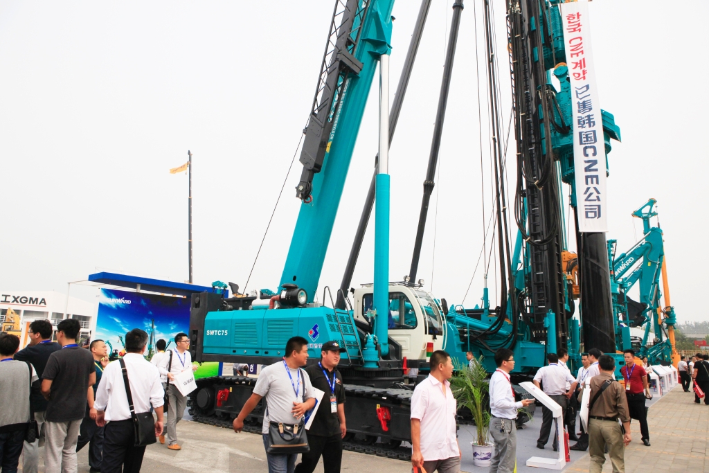 新品、精品、星品齐聚 开云官方注册-开云(中国)
智能闪耀BICES 2015