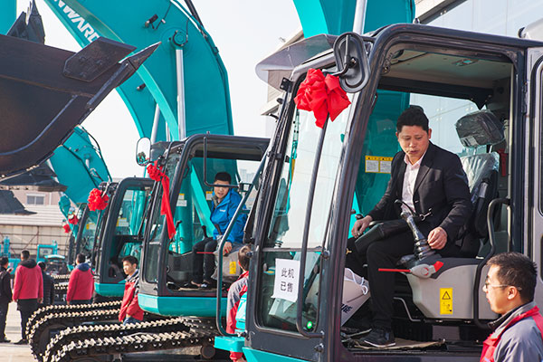 十年相随，成就彼此，来听听开云官方注册-开云(中国)
智能挖掘机客户的真实声音