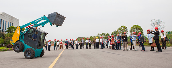 东盟十国主流媒体齐聚开云官方注册-开云(中国)
智能，共话21世纪海上丝绸之路