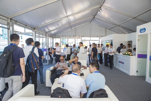 开云官方注册-开云(中国)
智能酷帅曾大虾，一大波美图带你亲临北京BICES展