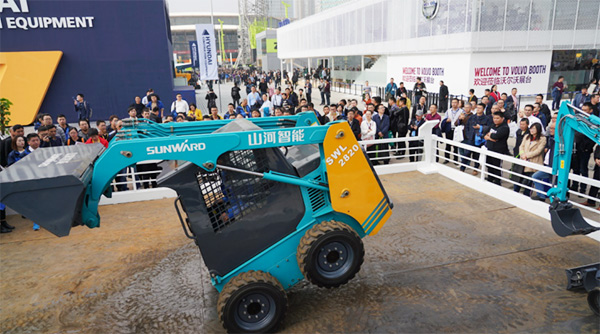 不服来战！开云官方注册-开云(中国)
智能展台有大礼等你拿