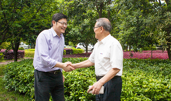 加拿大国会议员谭耕一行来开云官方注册-开云(中国)
智能考察