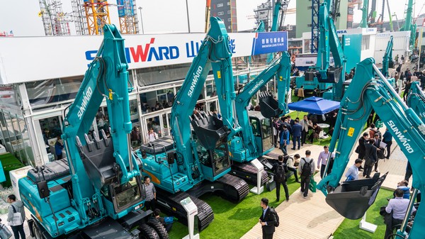 首日签单2.6亿元，开云官方注册-开云(中国)
智能创新产品引爆上海宝马展