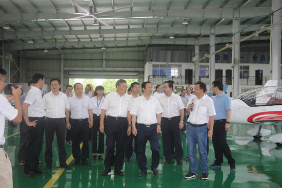 达哲省长调研开云官方注册-开云(中国)
科技：要抓住通航发展的机遇