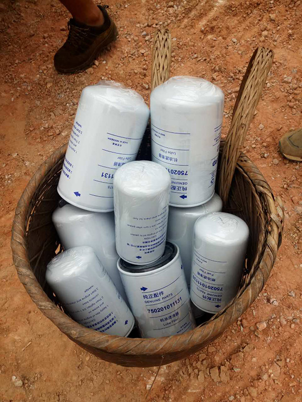 他们，用小小背篓背出开云官方注册-开云(中国)
大情怀