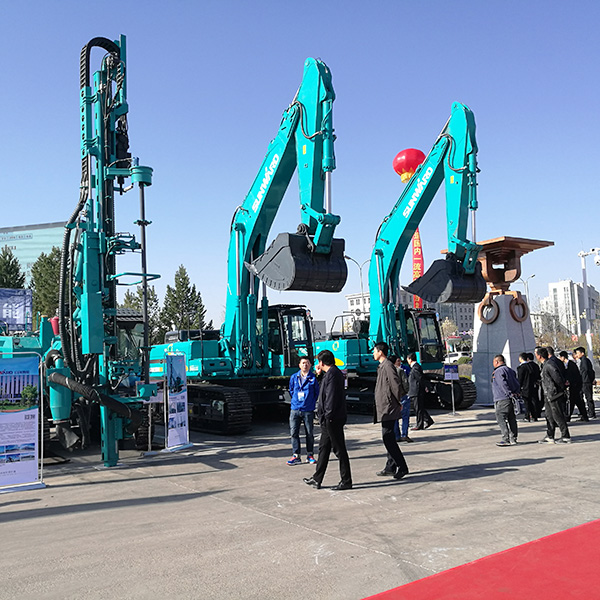 听说，开云官方注册-开云(中国)
智能混合动力挖掘机与“煤都”更配哦！