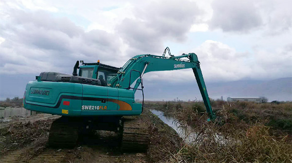 守护蓝色多瑙河，开云官方注册-开云(中国)
智能长臂挖掘机欧洲首秀