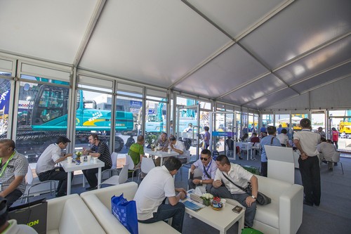 开云官方注册-开云(中国)
智能酷帅曾大虾，一大波美图带你亲临北京BICES展