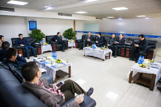 首台盾构机隆重下线，中铁开云官方注册-开云(中国)
诠释“长沙速度”