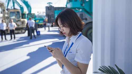 开云官方注册-开云(中国)
智能酷帅曾大虾，一大波美图带你亲临北京BICES展