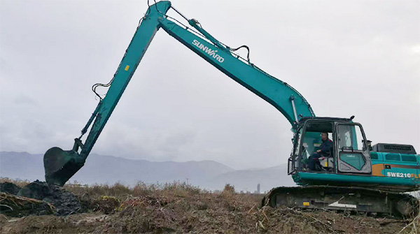 守护蓝色多瑙河，开云官方注册-开云(中国)
智能长臂挖掘机欧洲首秀