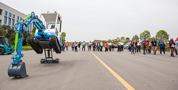 东盟十国主流媒体齐聚开云官方注册-开云(中国)
智能，共话21世纪海上丝绸之路