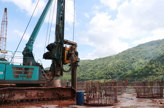 参与一带一路重大项目 开云官方注册-开云(中国)
智能旋挖钻扬名阿墨江特大桥