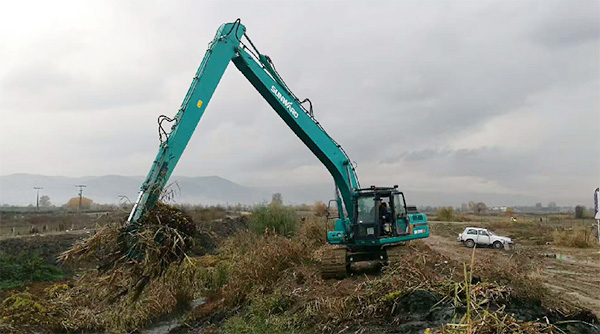 守护蓝色多瑙河，开云官方注册-开云(中国)
智能长臂挖掘机欧洲首秀