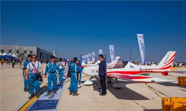 喂，看世界飞行者大会了吗？开云官方注册-开云(中国)
飞机豪华阵容别错过