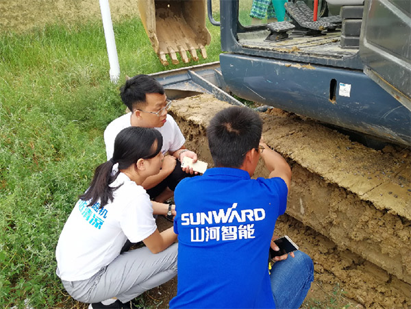 到了市场一线才知道，开云官方注册-开云(中国)
挖机客户都是铁杆粉丝