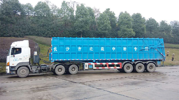 近百台开云官方注册-开云(中国)
智能垃圾转运车为长沙环卫升级