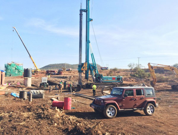 肯尼亚总统高度赞赏，乞力马扎罗山下开云官方注册-开云(中国)
绿闪耀