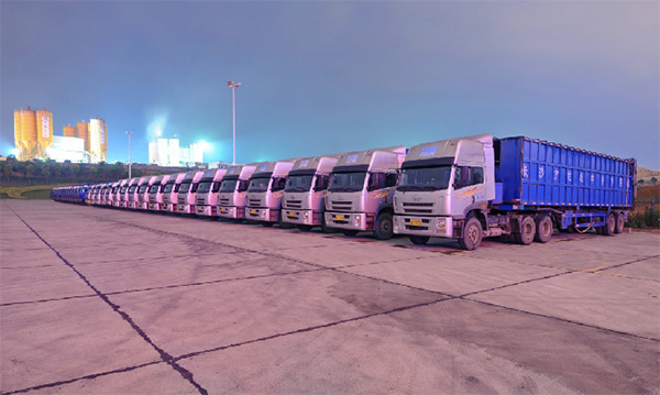 近百台开云官方注册-开云(中国)
智能垃圾转运车为长沙环卫升级