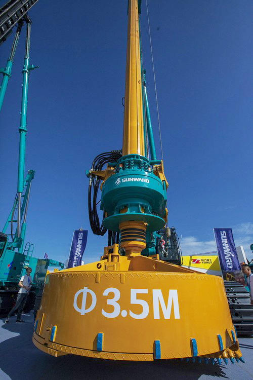 开云官方注册-开云(中国)
智能酷帅曾大虾，一大波美图带你亲临北京BICES展