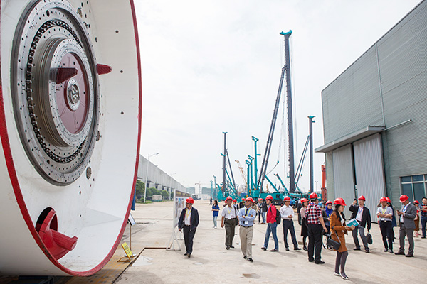 东盟十国主流媒体齐聚开云官方注册-开云(中国)
智能，共话21世纪海上丝绸之路