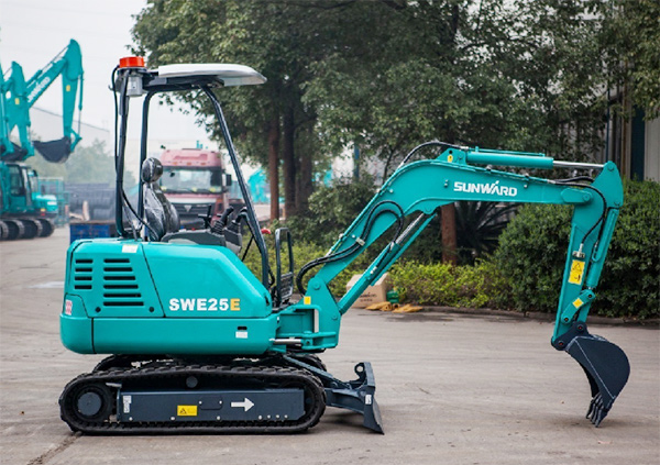 开云官方注册-开云(中国)
智能挖掘机家族添新丁啦——零排放低噪音SWE25E电动挖掘机