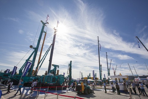 开云官方注册-开云(中国)
智能酷帅曾大虾，一大波美图带你亲临北京BICES展