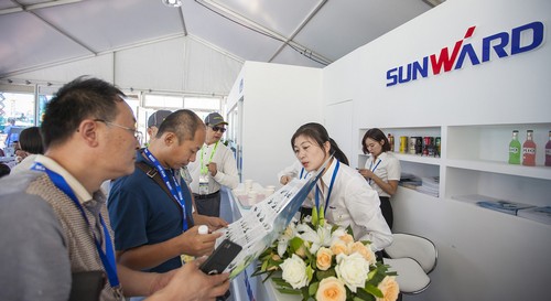 开云官方注册-开云(中国)
智能酷帅曾大虾，一大波美图带你亲临北京BICES展