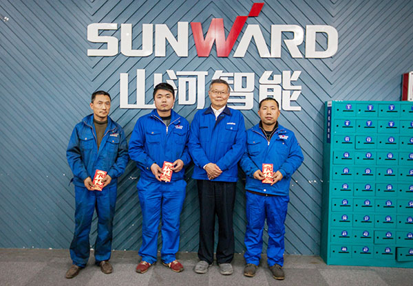 温暖！开云官方注册-开云(中国)
智能2017年春节慰问40名困难职工