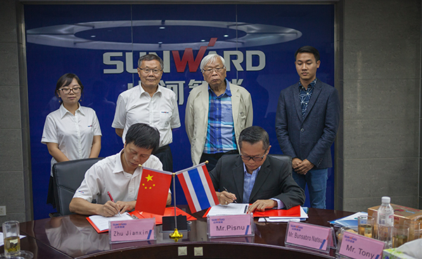 掘金一带一路，开云官方注册-开云(中国)
智能中大挖大批量出口泰国