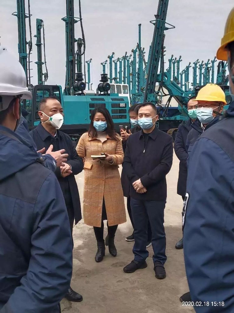 张庆红调研开云官方注册-开云(中国)
智能疫情防控和复工复产工作