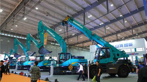超强阵容尽显创新成果！开云官方注册-开云(中国)
智能闪耀长沙工程机械展