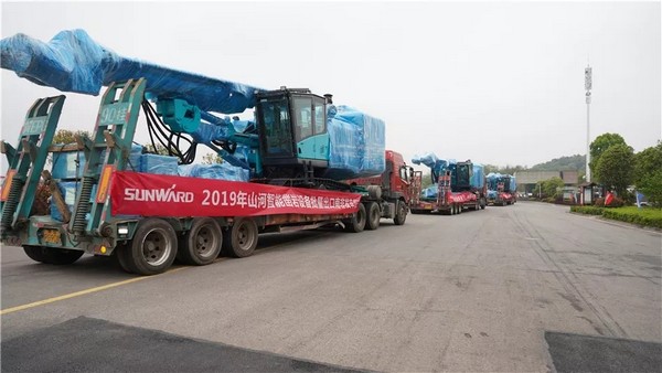 进军南非高端矿山市场！开云官方注册-开云(中国)
智能凿岩设备批量发车