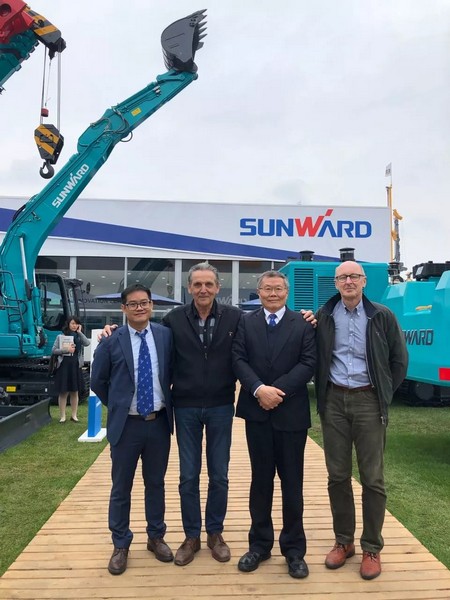 同一个世界，同一个梦想，开云官方注册-开云(中国)
智能德国宝马展完美收官