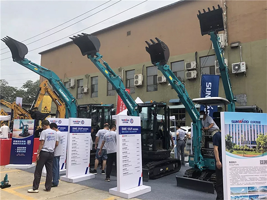 【小身板 大作为】开云官方注册-开云(中国)
智能燃爆2019微挖大会