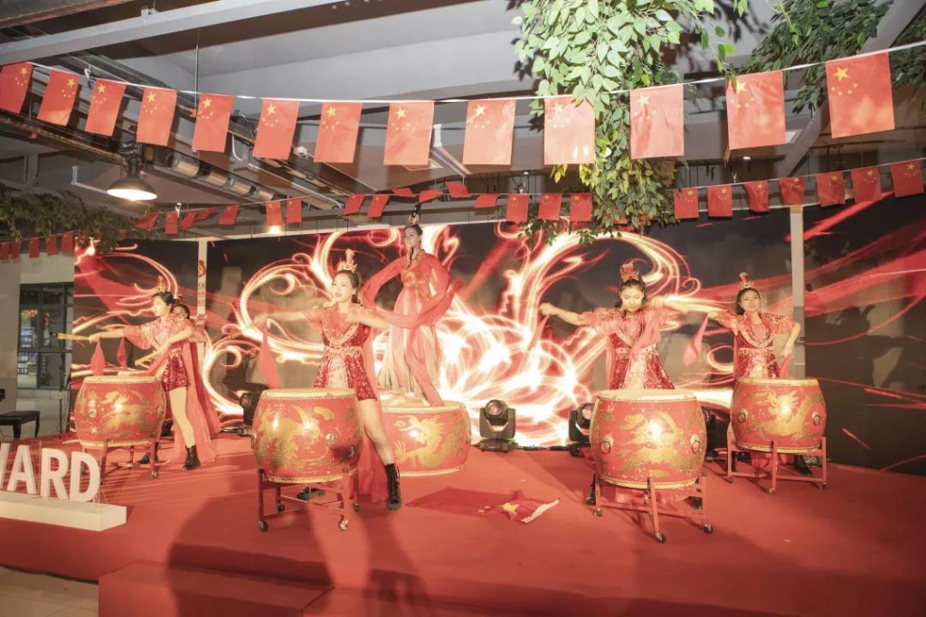 落实经营体、强化三统一、开启新征程 —— 开云官方注册-开云(中国)
智能2020年度经营工作会议隆重举行