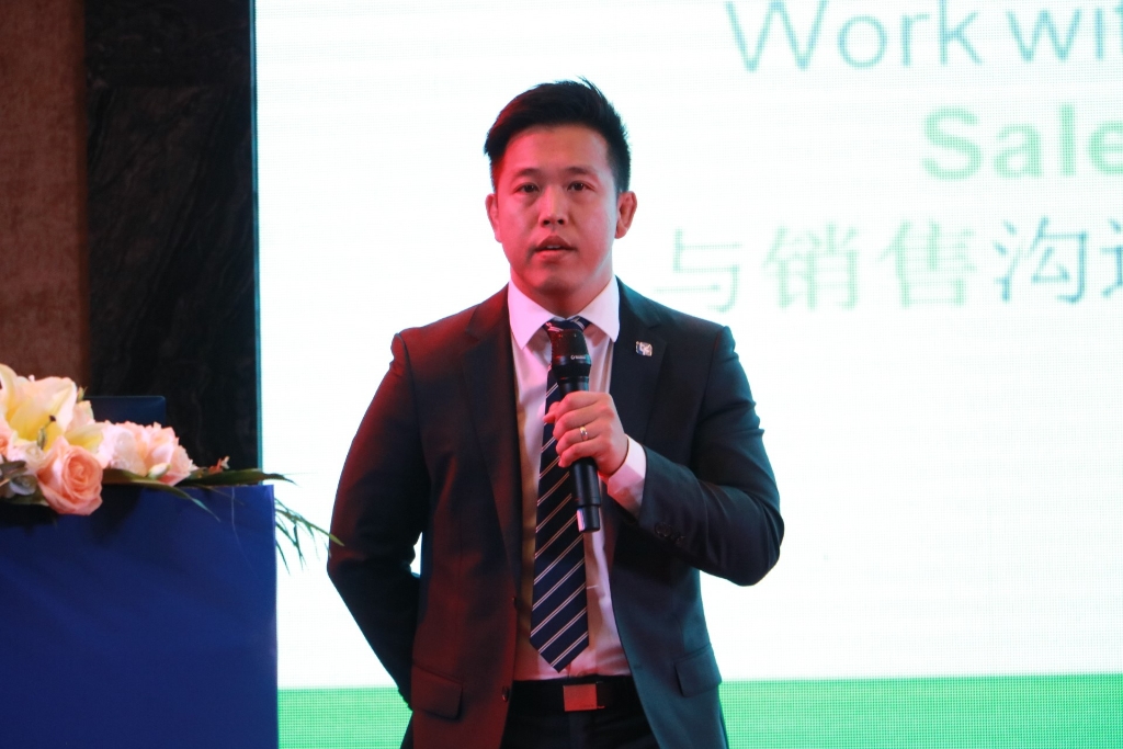 开云官方注册-开云(中国)
智能全球代理商暨重点客户大会成功召开