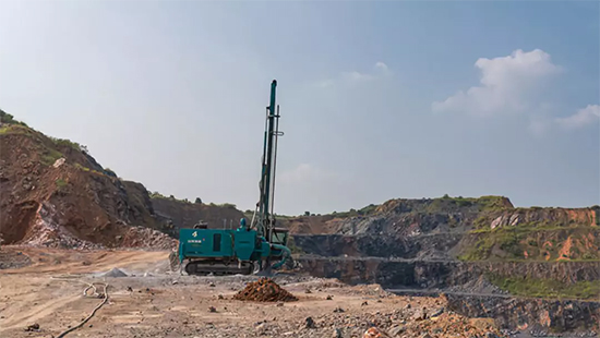 一台顶三台 开云官方注册-开云(中国)
智能潜孔钻机真好用