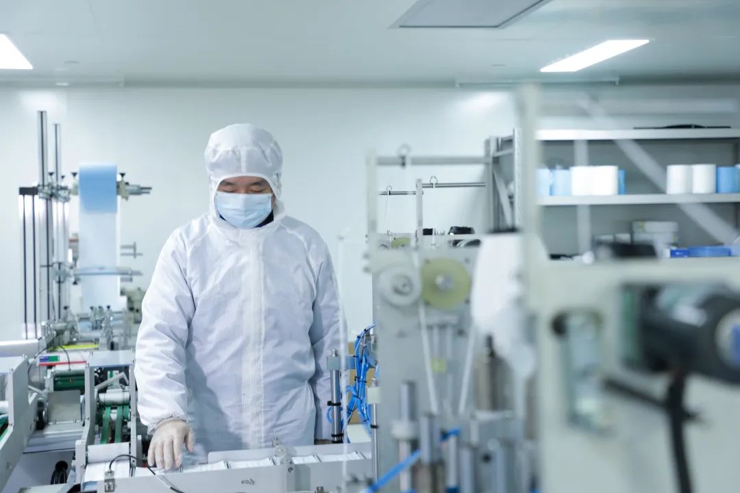 开云官方注册-开云(中国)
智能首批10万只自产口罩发放客户